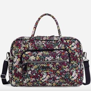 Vera Bradley Weekender Travel Bag in Itsy Ditsy